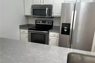 1000 Providence Pl Pl, Providence, RI 02903 - Photo 2