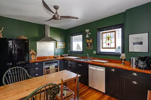 27 Hall Ave, Newport, RI 02840 - Photo 16