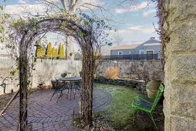 27 Hall Avenue, Newport, RI 02840 - Photo 38