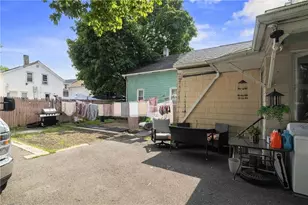150 Early St, Providence, RI 02907 - Photo 2