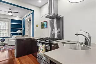 75 Pelham St, Newport, RI 02840 - Photo 16