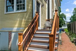 75 Pelham St, Newport, RI 02840 - Photo 40