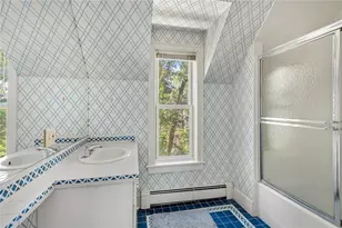 517 Tuckerman Ave, Middletown, RI 02842 - Photo 30