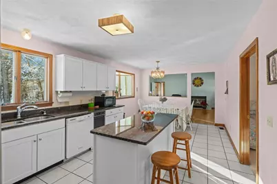 10 Arrowhead Way, Warwick, RI 02886 - Photo 14