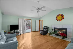 10 Arrowhead Way, Warwick, RI 02886 - Photo 6