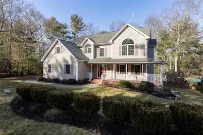 47 Wooded Grove Circle, South Kingstown, RI 02892 - Photo 2