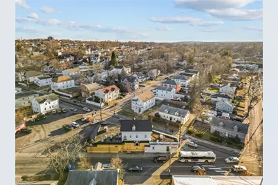 1039 Douglas Avenue, Providence, RI 02904 - Photo 2