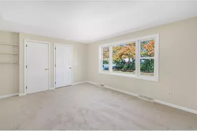 622 Dry Bridge Road, North Kingstown, RI 02852 - Photo 6