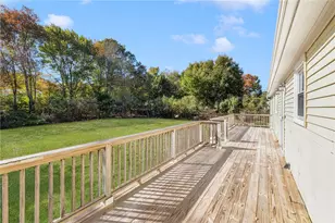 622 Dry Bridge Rd, North Kingstown, RI 02852 - Photo 10