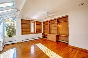 39 Harwich Rd, Providence, RI 02906 - Photo 20