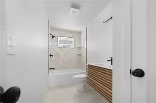 119 Farm St, Providence, RI 02908 - Photo 8