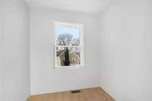 119 Farm St, Providence, RI 02908 - Photo 16