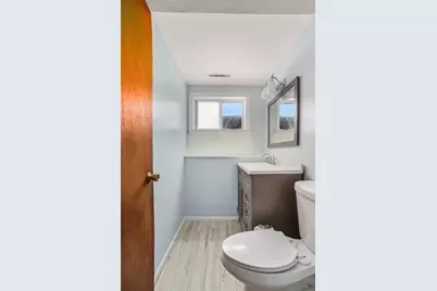 35 Squantum Drive, Middletown, RI 02842 - Photo 28