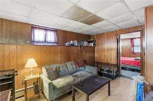 36 Hereford St, Providence, RI 02908 - Photo 20