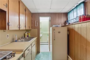 36 Hereford St, Providence, RI 02908 - Photo 22