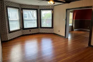 51 Summer St, Westerly, RI 02891 - Photo 2