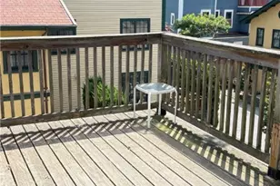 75 Pelham St, Newport, RI 02840 - Photo 16