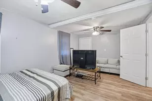 6 Bailey Ct, Providence, RI 02909 - Photo 6