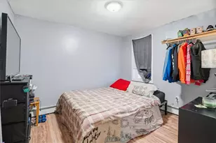 6 Bailey Ct, Providence, RI 02909 - Photo 12