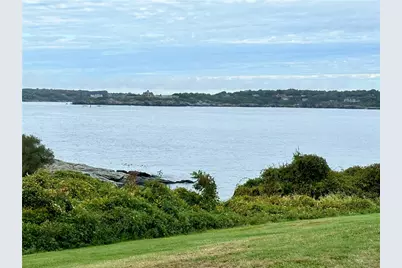 65 Ridge Road #T21/W23, Newport, RI 02840 - Photo 4