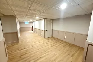 400 Angell St, Providence, RI 02906 - Photo 44