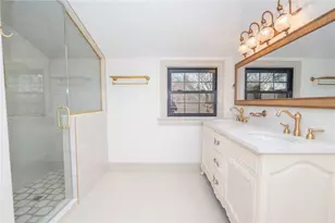 400 Angell St, Providence, RI 02906 - Photo 36