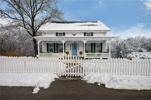 23 Butter Ln, Charlestown, RI 02813 - Photo 2