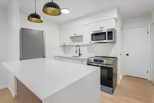 400 Narragansett Pkwy, Warwick, RI 02888 - Photo 8