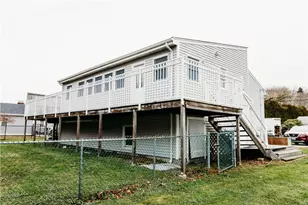 16 Ward Ave, Middletown, RI 02842 - Photo 4