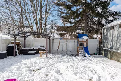 727 Mendon Road, Woonsocket, RI 02895 - Photo 42