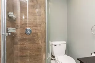 727 Mendon Rd, Woonsocket, RI 02895 - Photo 32