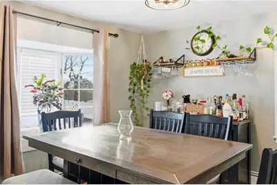 727 Mendon Road, Woonsocket, RI 02895 - Photo 4