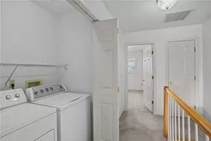 1029 Boston Neck Rd, Narragansett, RI 02882 - Photo 22