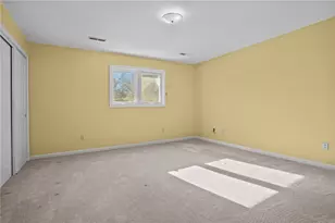 1029 Boston Neck Rd, Narragansett, RI 02882 - Photo 26