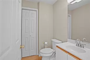 1029 Boston Neck Rd, Narragansett, RI 02882 - Photo 14