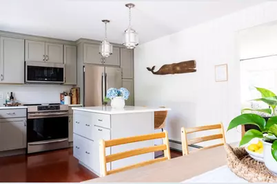 11 Hillview Drive, Narragansett, RI 02882 - Photo 10