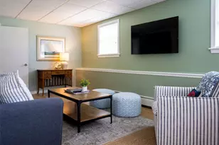 11 Hillview Dr, Narragansett, RI 02882 - Photo 38