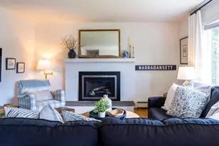 11 Hillview Dr, Narragansett, RI 02882 - Photo 4