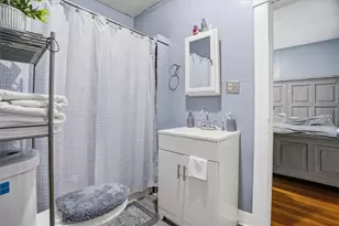 183 Byfield St, Providence, RI 02905 - Photo 32