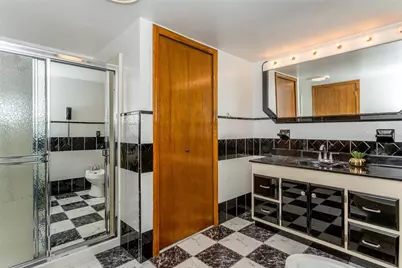 275 Columbus Avenue, Pawtucket, RI 02861 - Photo 12