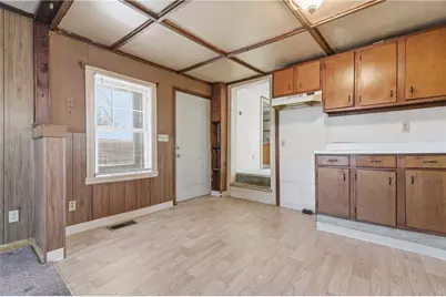 51 Pequot Avenue, Cumberland, RI 02864 - Photo 8