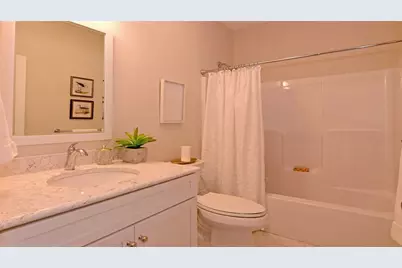 520 South Shore Village Boulevard #D1, South Kingstown, RI 02879 - Photo 32