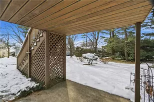 51 Arbor Dr, Providence, RI 02908 - Photo 28