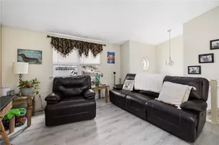 39 Mohawk St, Coventry, RI 02816 - Photo 8