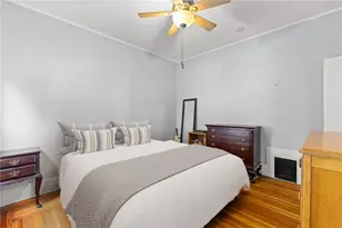 202 Rochambeau Ave, Providence, RI 02906 - Photo 16