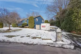 2 Sturbridge Ave, Smithfield, RI 02828 - Photo 42