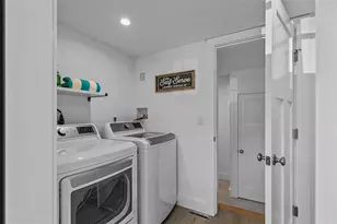 319 Riverside St, Portsmouth, RI 02871 - Photo 18