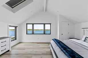 319 Riverside St, Portsmouth, RI 02871 - Photo 12