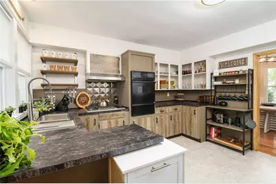 821 Post Road, Warwick, RI 02888 - Photo 10