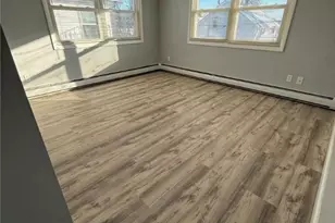 61 Esten Ave, Pawtucket, RI 02860 - Photo 12